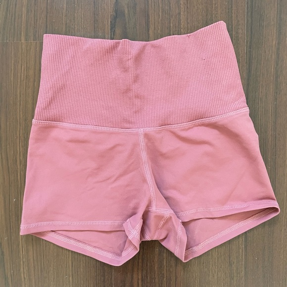 Halara high waisted workout shorts. - Picture 1 of 1